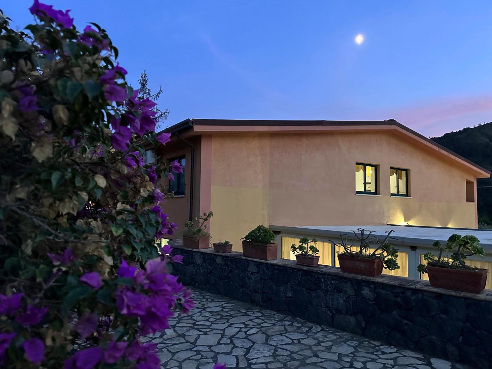 Casale Romano Resort E Relais Motta Camastra المظهر الخارجي الصورة