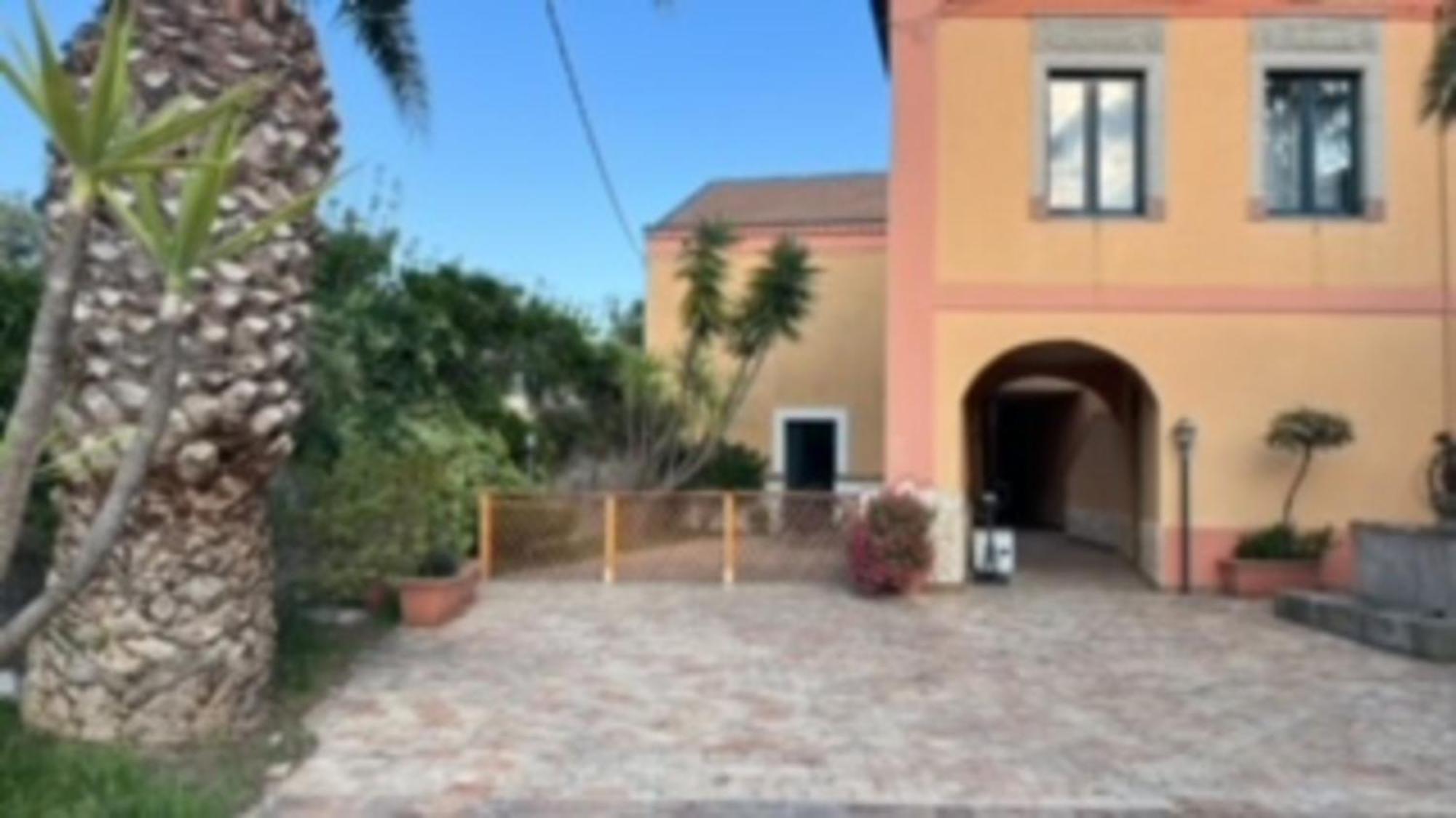Casale Romano Resort E Relais Motta Camastra المظهر الخارجي الصورة