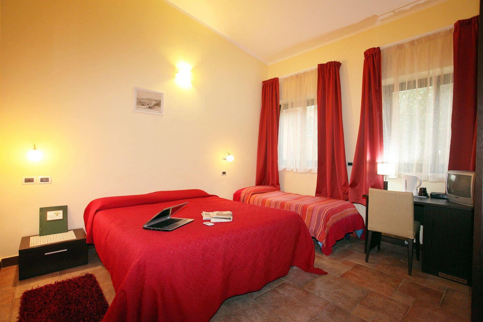 Casale Romano Resort E Relais Motta Camastra المظهر الخارجي الصورة
